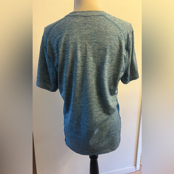 Nike Dri Fit Athletic Top Sz Large Short Sleeve Abstract Pattern - Picture 2 of 8